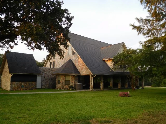 Main Pic.jpg