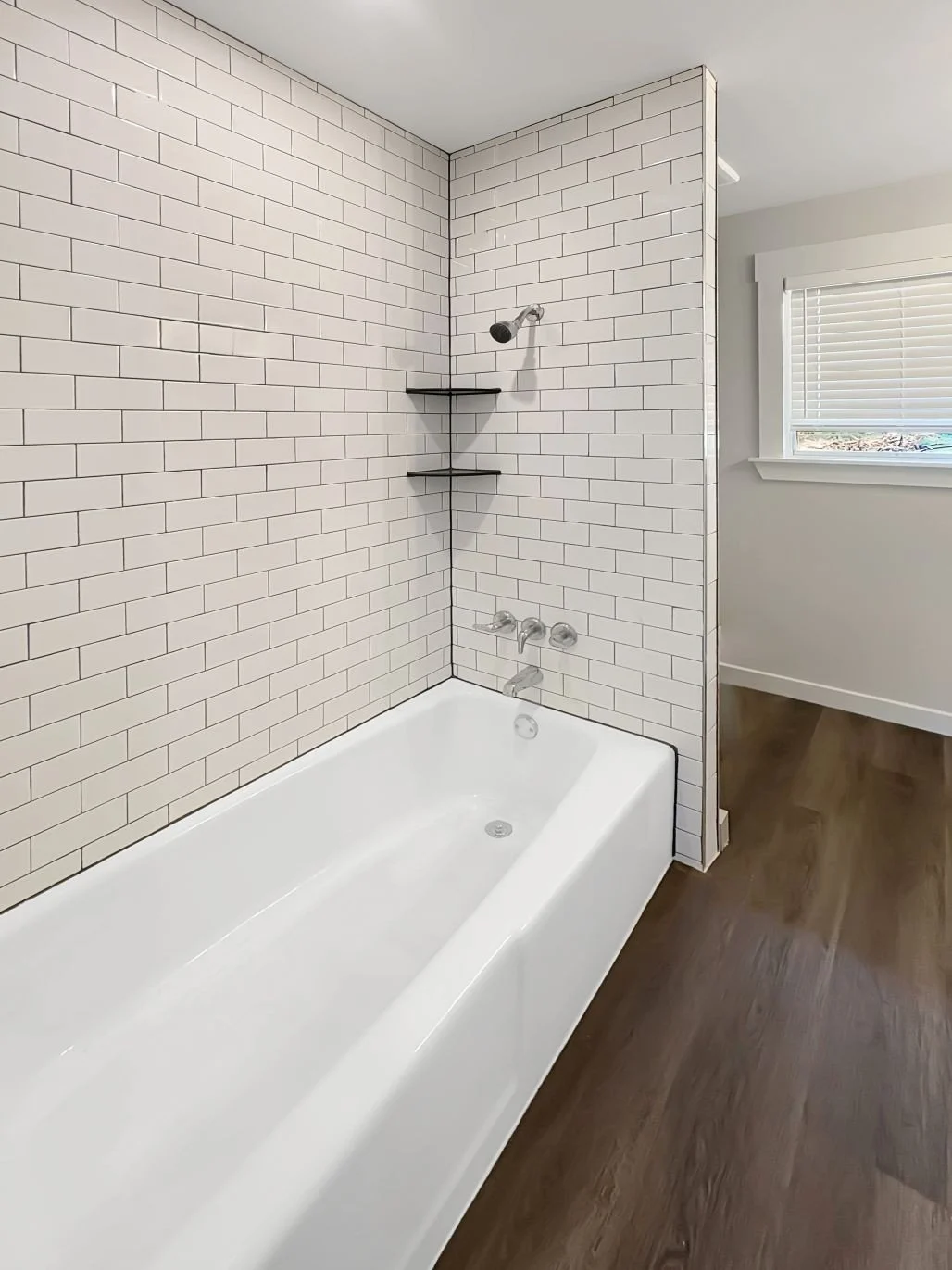 2nd bathroom.jpg