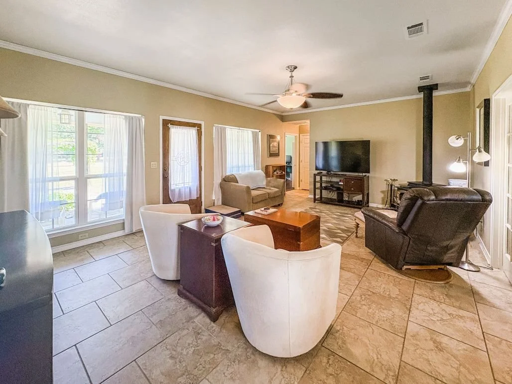 Living room.jpg