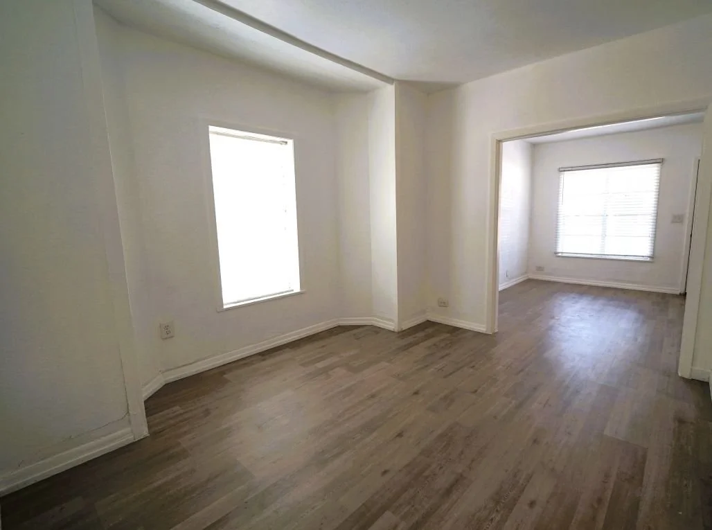 Dining area2.JPG
