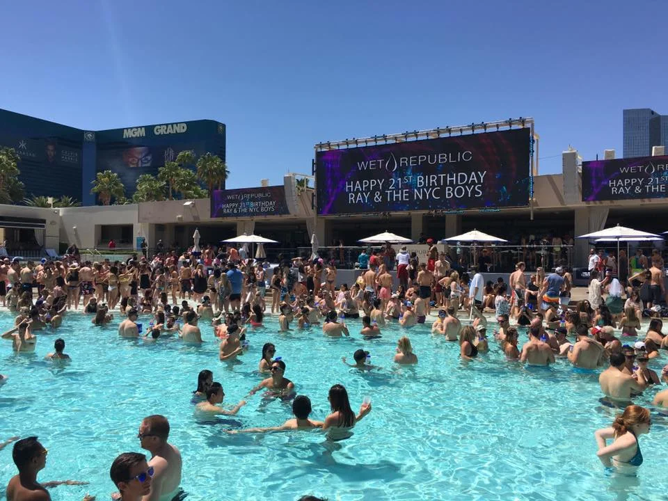 Wet Republic pool party with Steve Aoki