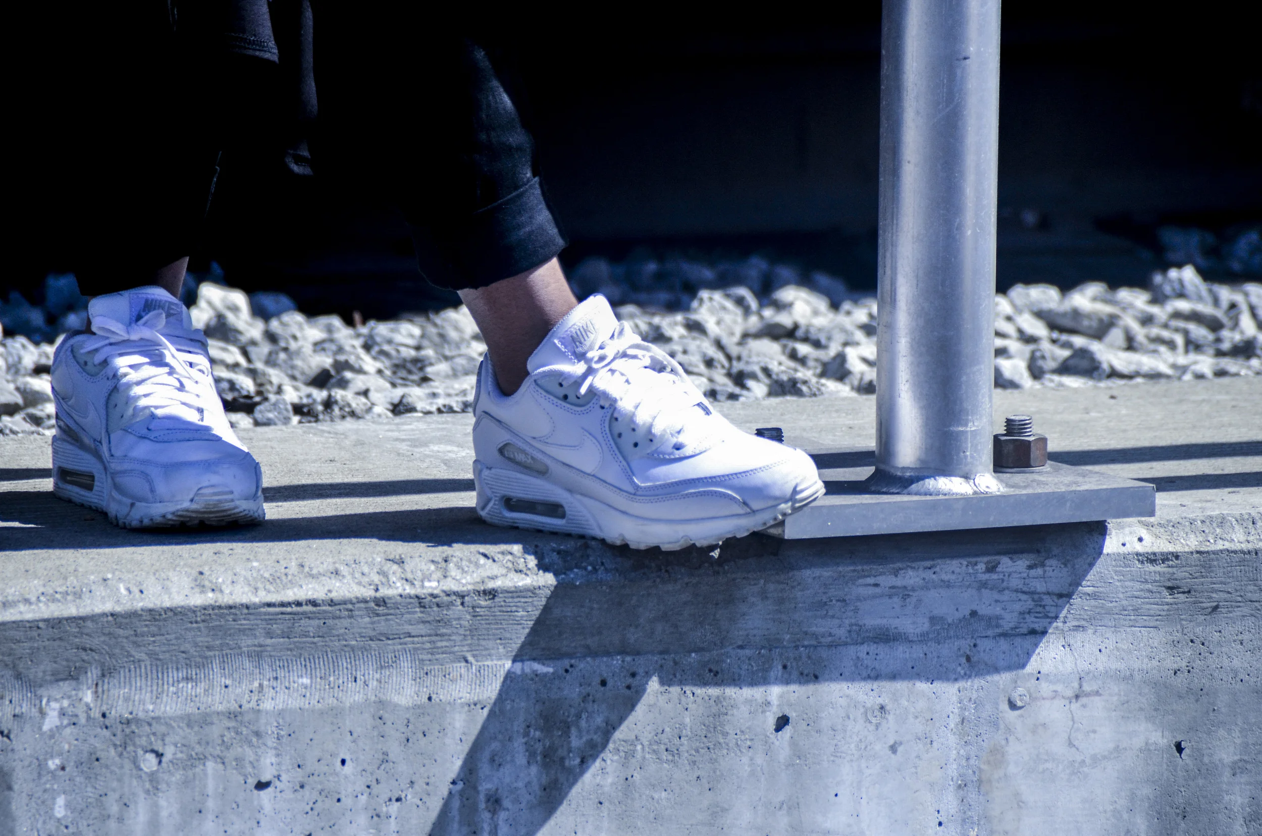 Shoes - Nike Air Max 90 ( finishline.com ) - Photo shot and retouched by me.
