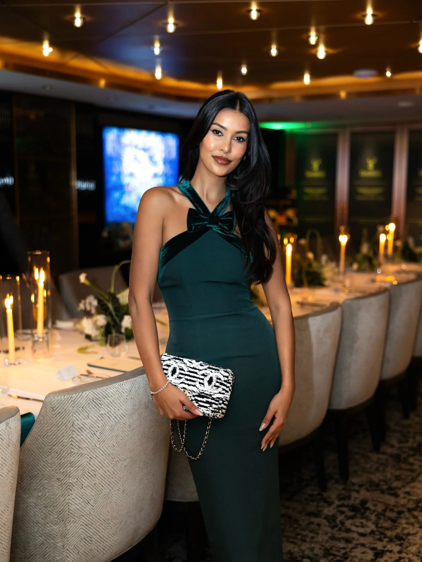 an evening with @glenfiddichwhisky x @astonmartinf1 🌲🥃