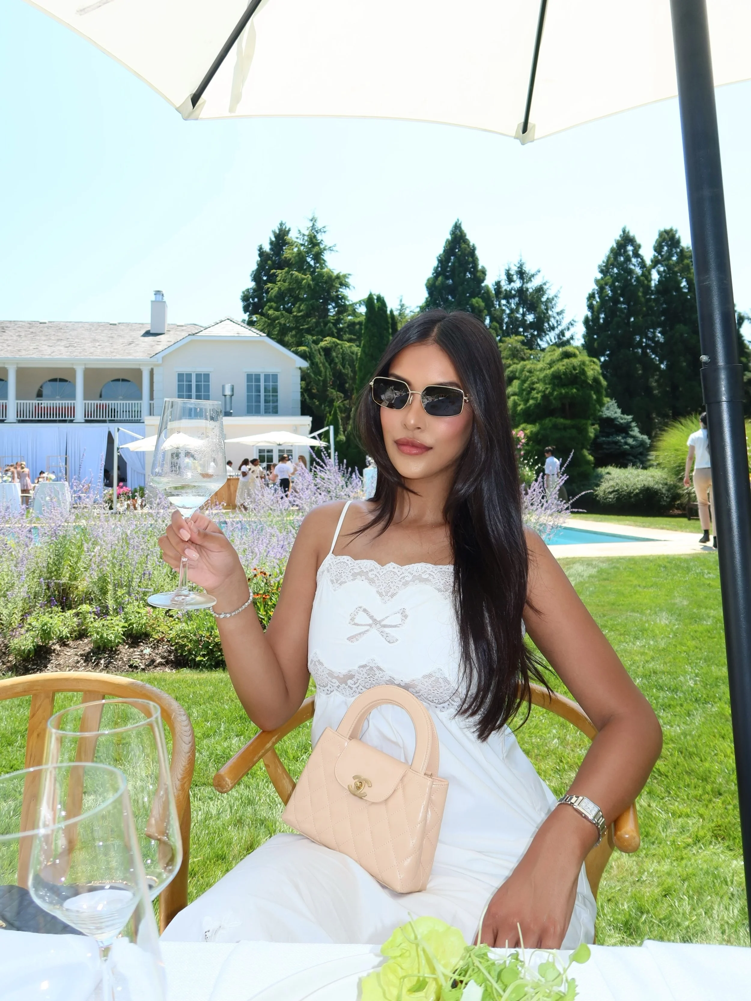 @vivierskin in the hamptons 🩵☁️