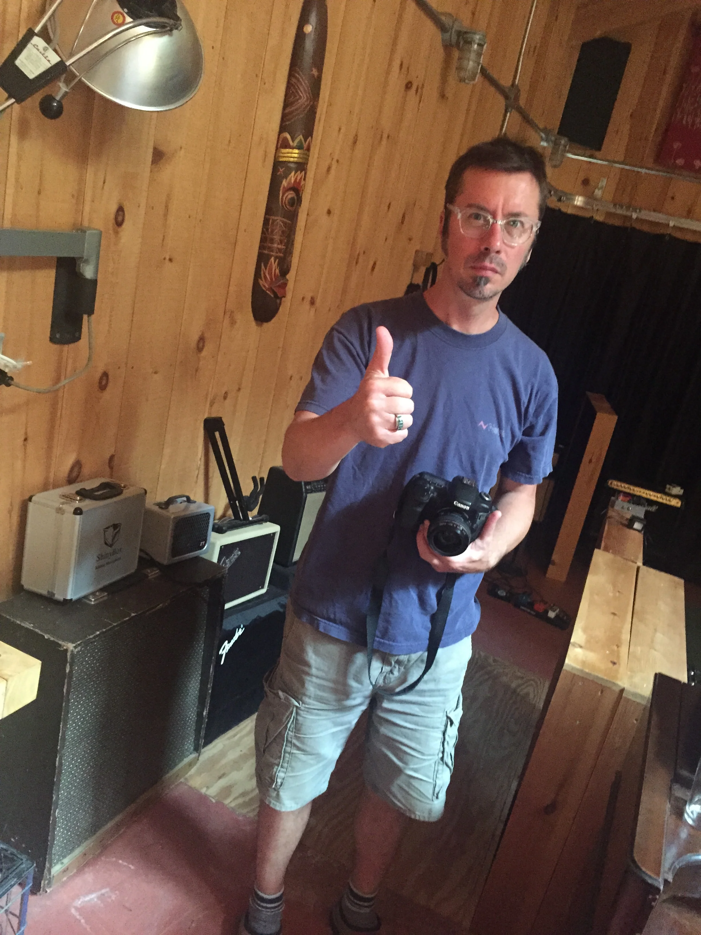 pete thumbs up.jpg