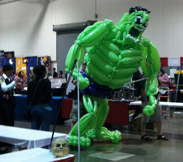 Balloon Hulk