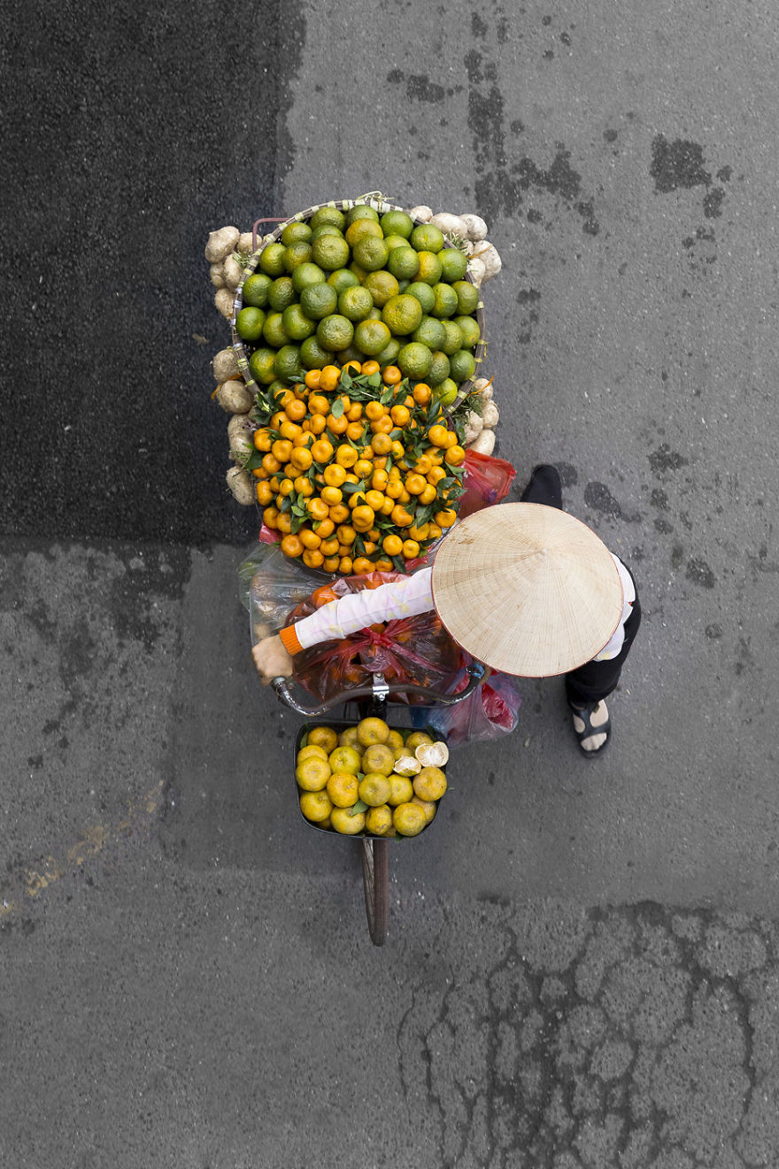 Vendors from above (4).jpg