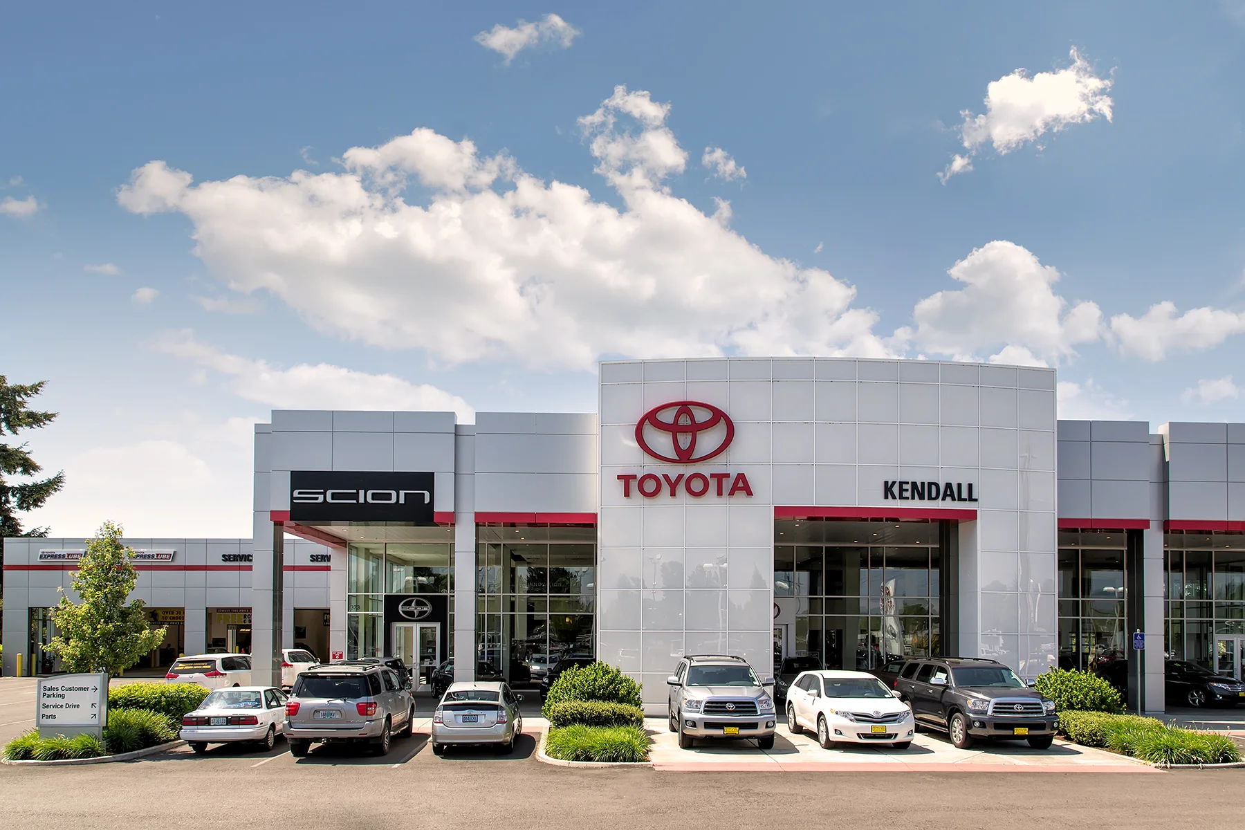 kendall-dealerships-011.jpg