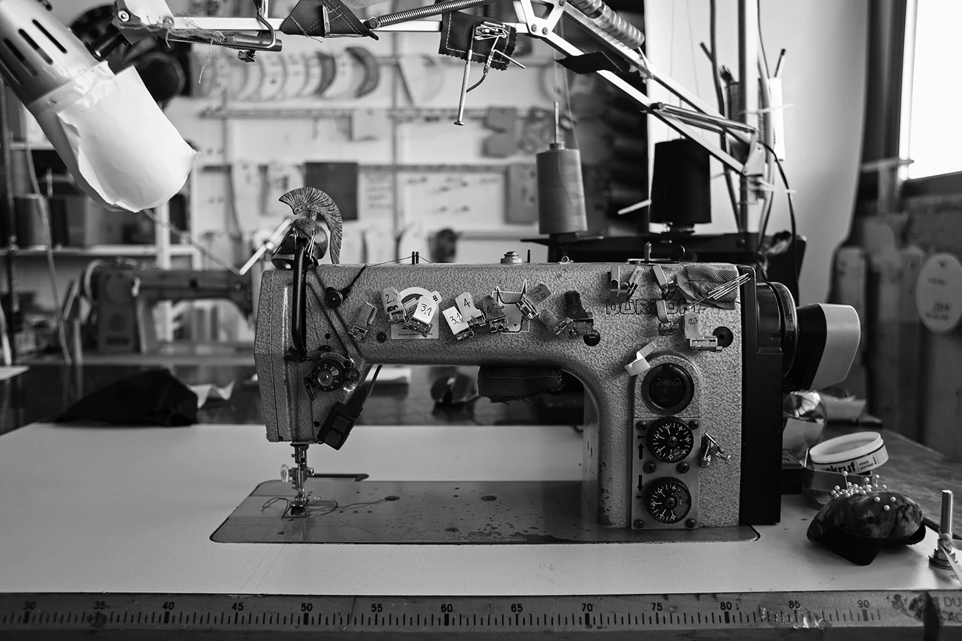 Second-hand industrial sewing machine