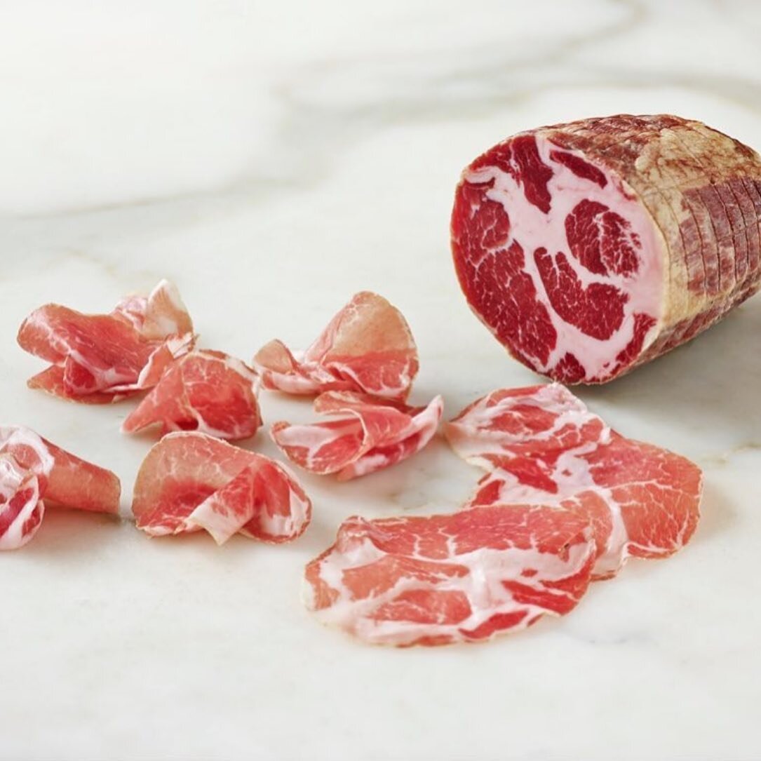 Check out this extreme marbling! Bring to room temperature and bam.....Melt in your mouth. Here is our Coppa available to purchase from the good people at Vic's Meats - check out their site for online orders. 

#depalmasalumi #coppa #capocollo #realt