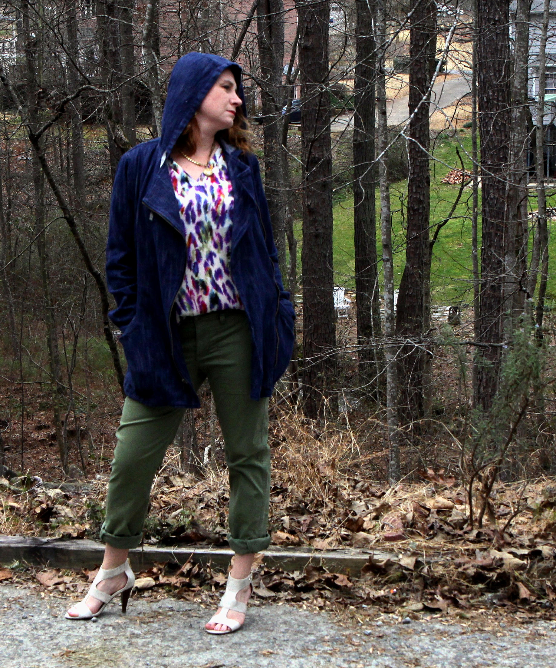 Outfit: Adventure Anorak , Traveler Pant , Plume Top , Locket Necklace , and Dolce Charm Earrings from cabi Spring 2016, along with the Unisa Eavvi Sandal sold at DSW. 