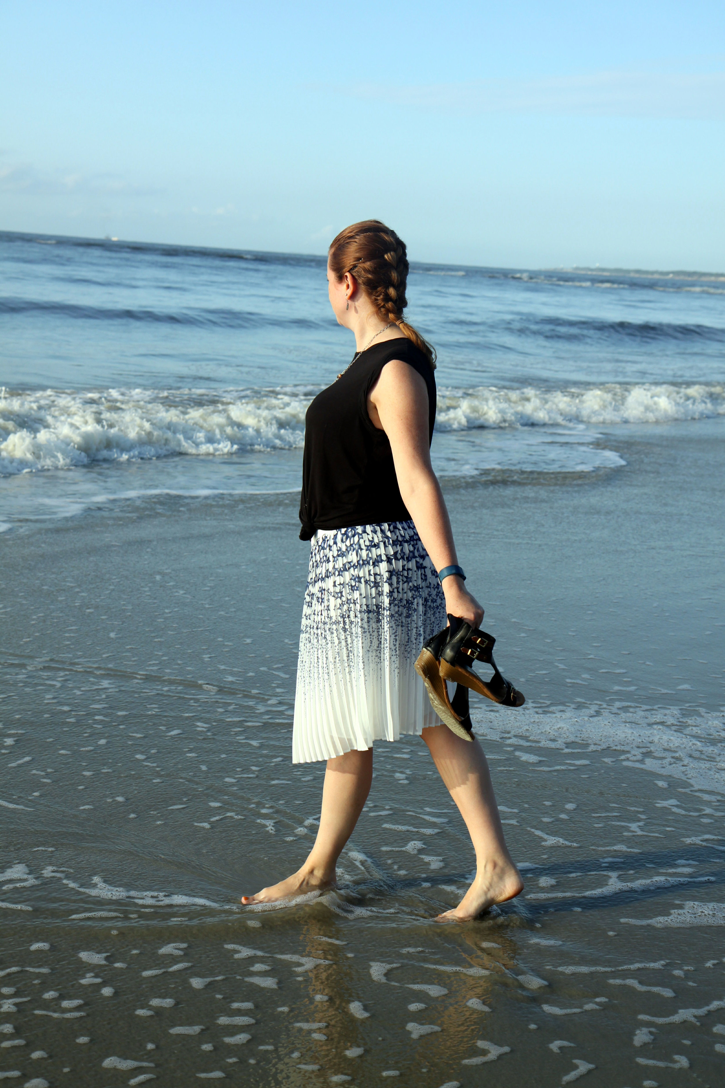 Pleated Star Skirt from Canvas by Lands’ End. cabi Spring 2016 Muscle Tee. Athena Necklace and Mermaid Earrings by Kelly Annie. Yet Another sandals from Aerosoles .
