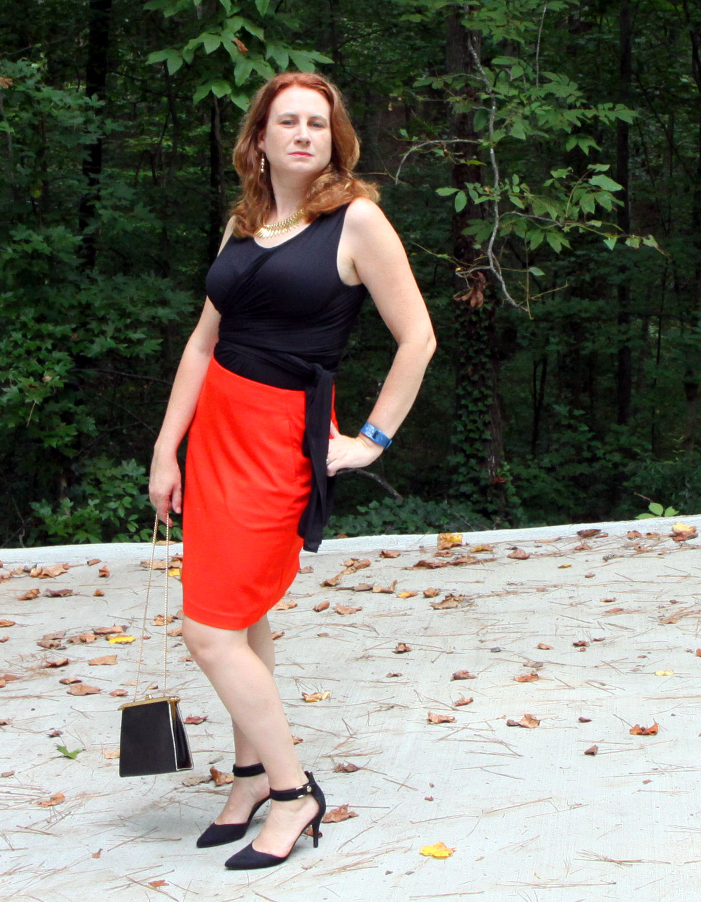 Beyond Tee and the Fiery Skirt from cabi Fall 2016. Older target shoes, vintage purse, older earrings, Midas Leaf Collar from Baubleba r.