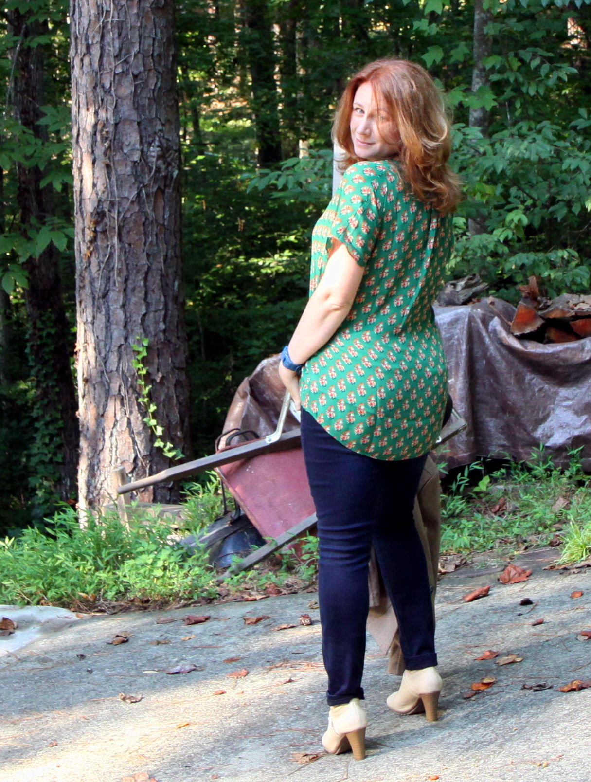 Penny Blazer (holding), Stevie Top , and Dusk Destructed Skinny
