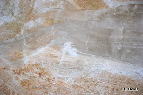 Breccia Oniciatta