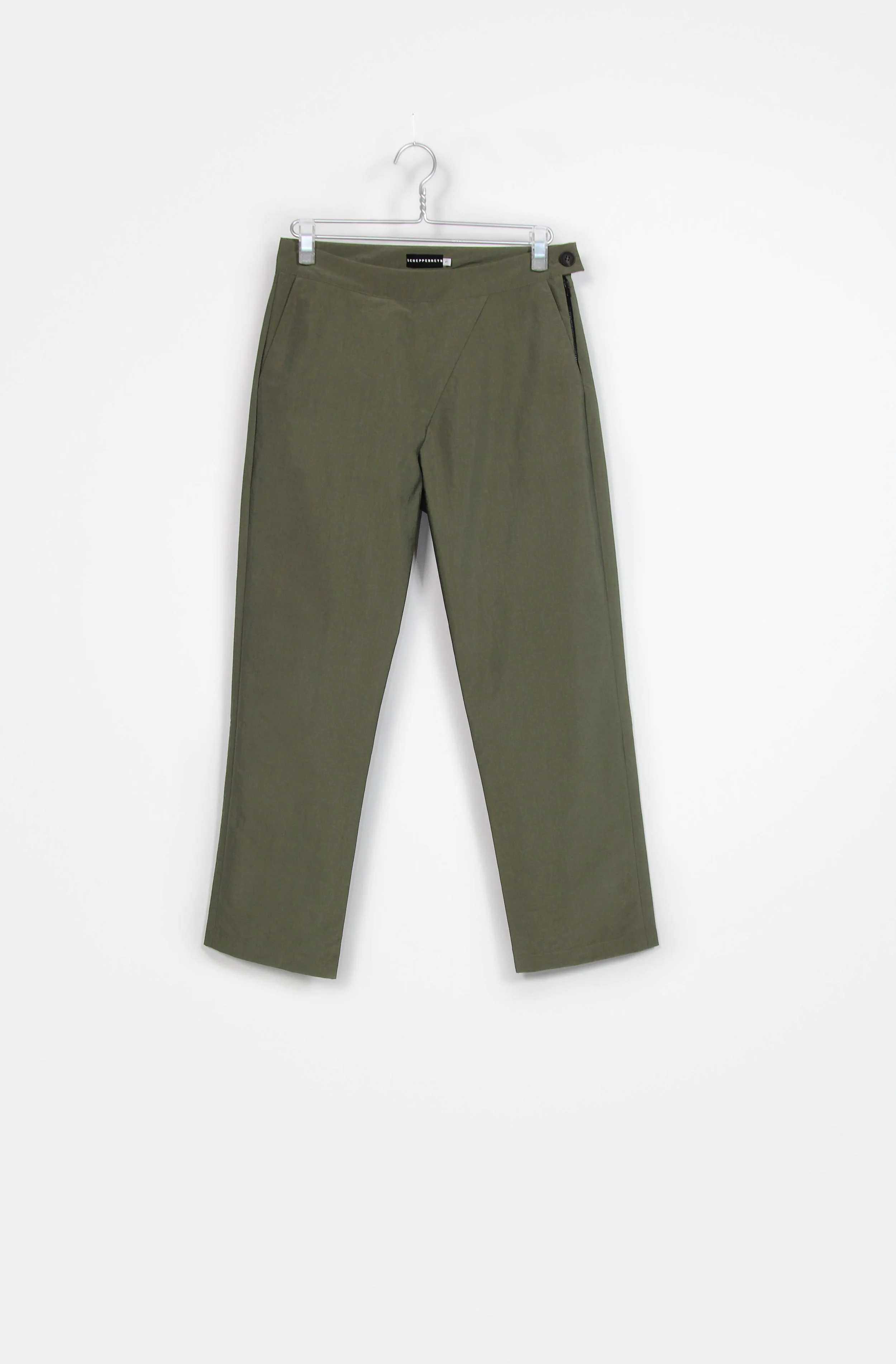 INGE OLIVE FRONT.jpg