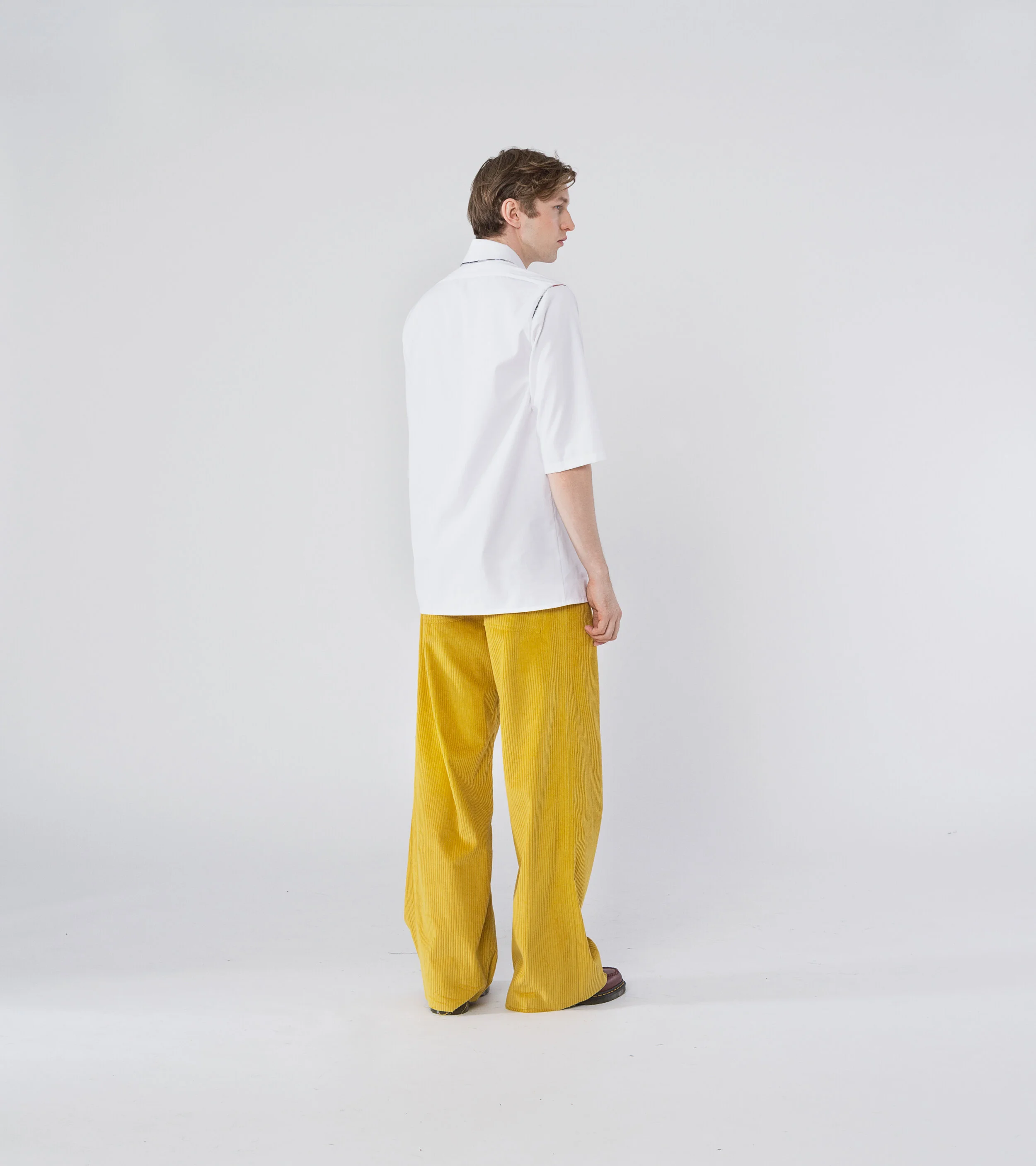 Verena-Schepperheyn-AW18_Nina-Raasch_Lookbook_web_sRGB_HR_3000px_300dpi_075.JPG