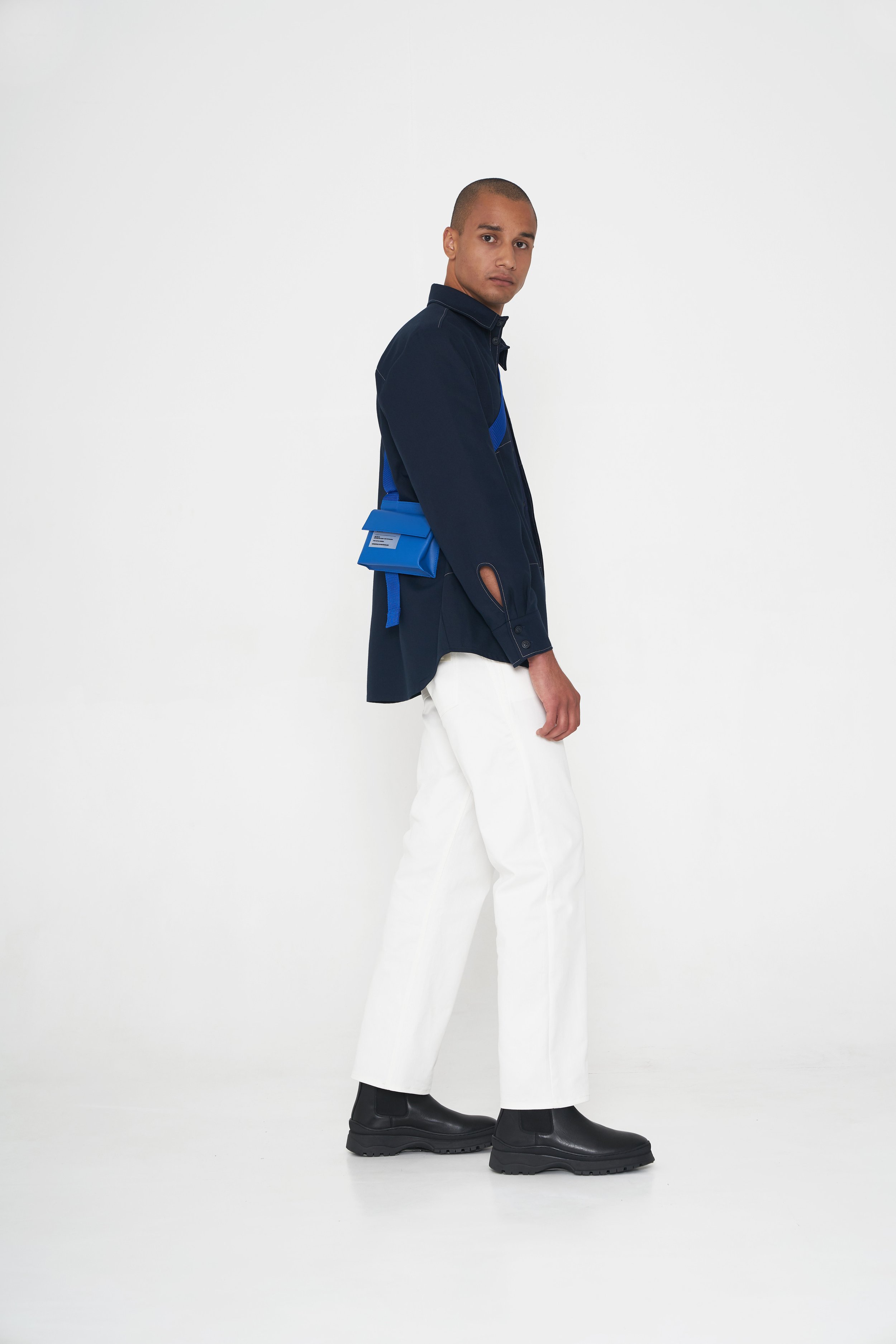 Colin in Dany Blue 01.jpg