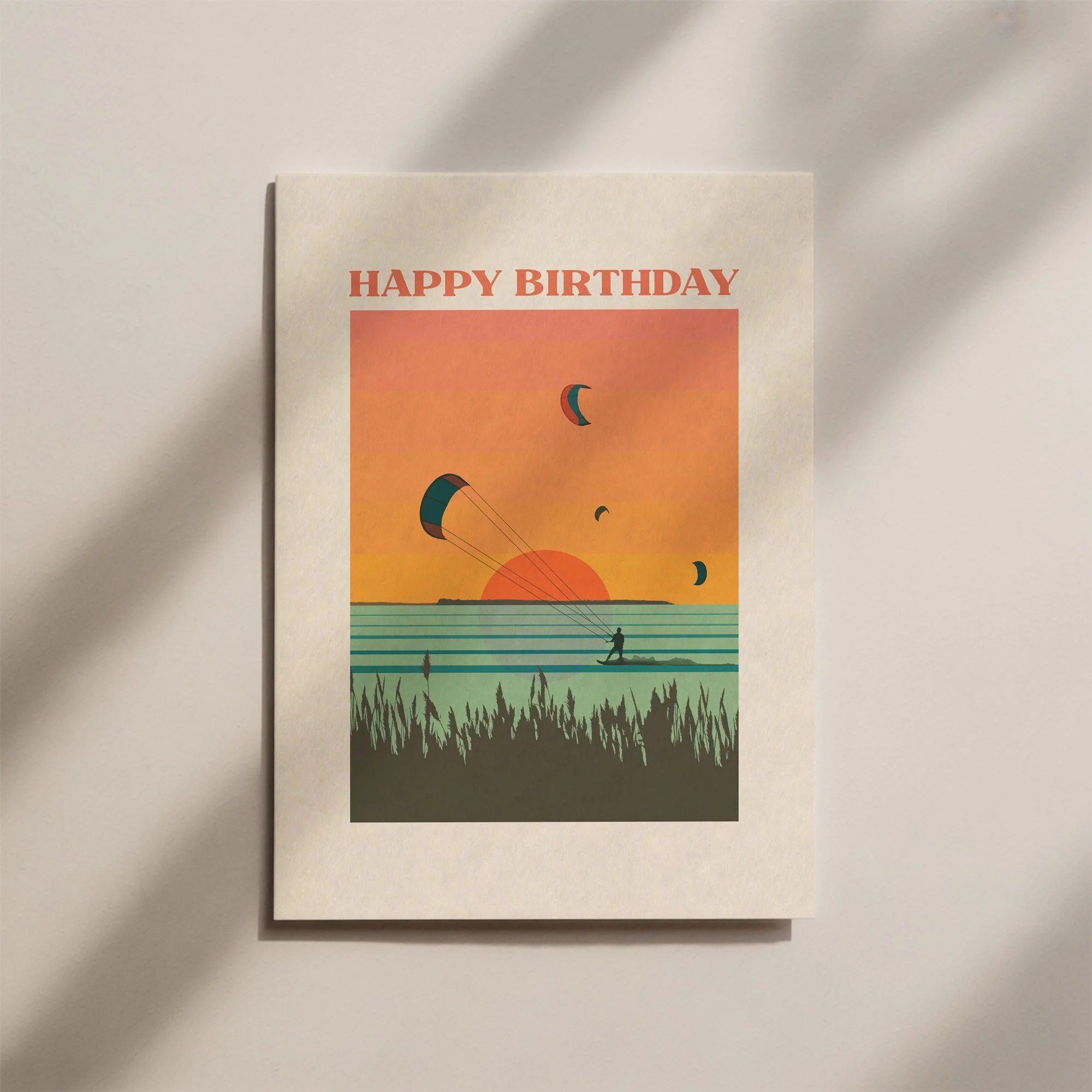 PASCARD002_sunhund_FlatLay.jpg