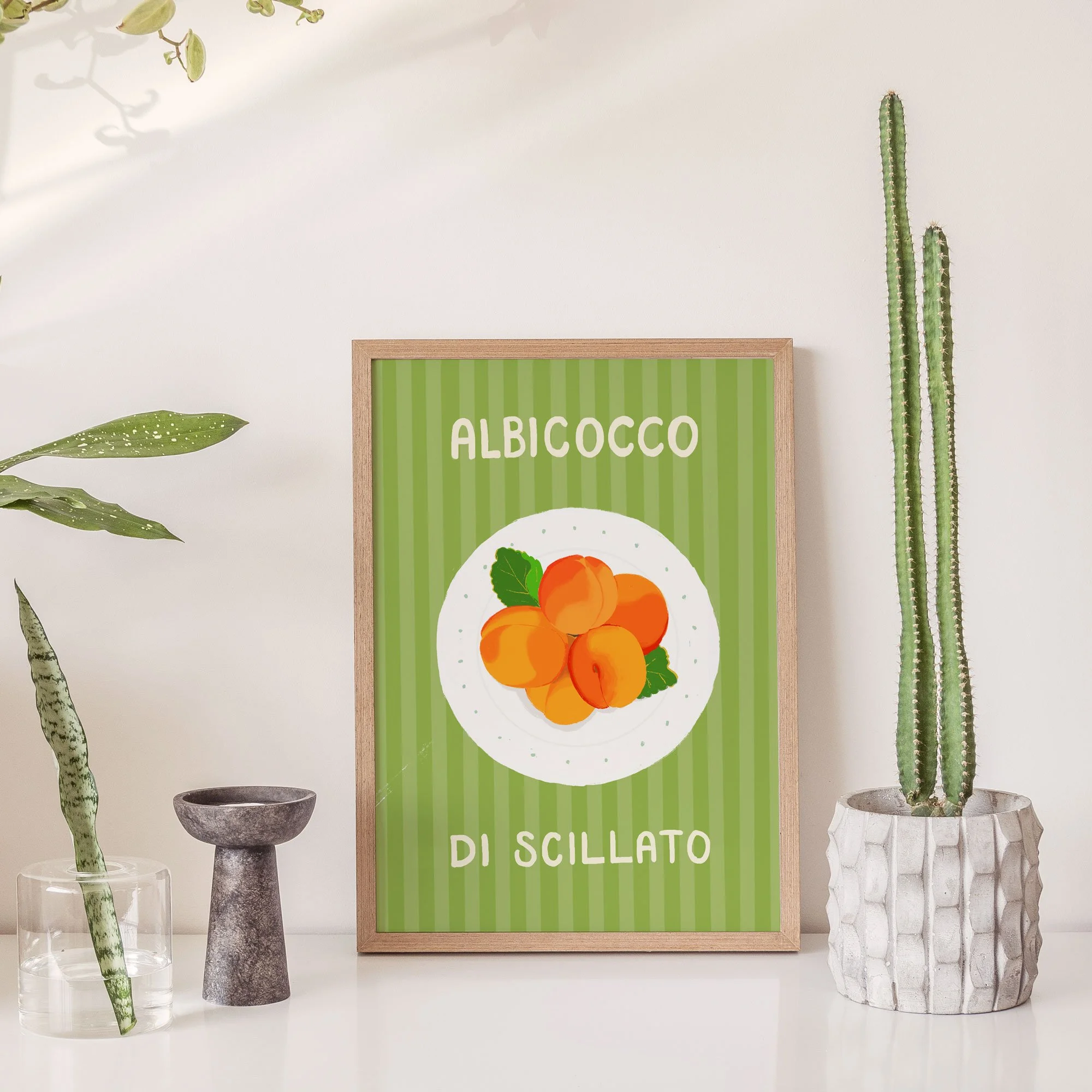 PASFRU005_Apricots_04_1x1_Lo.jpg