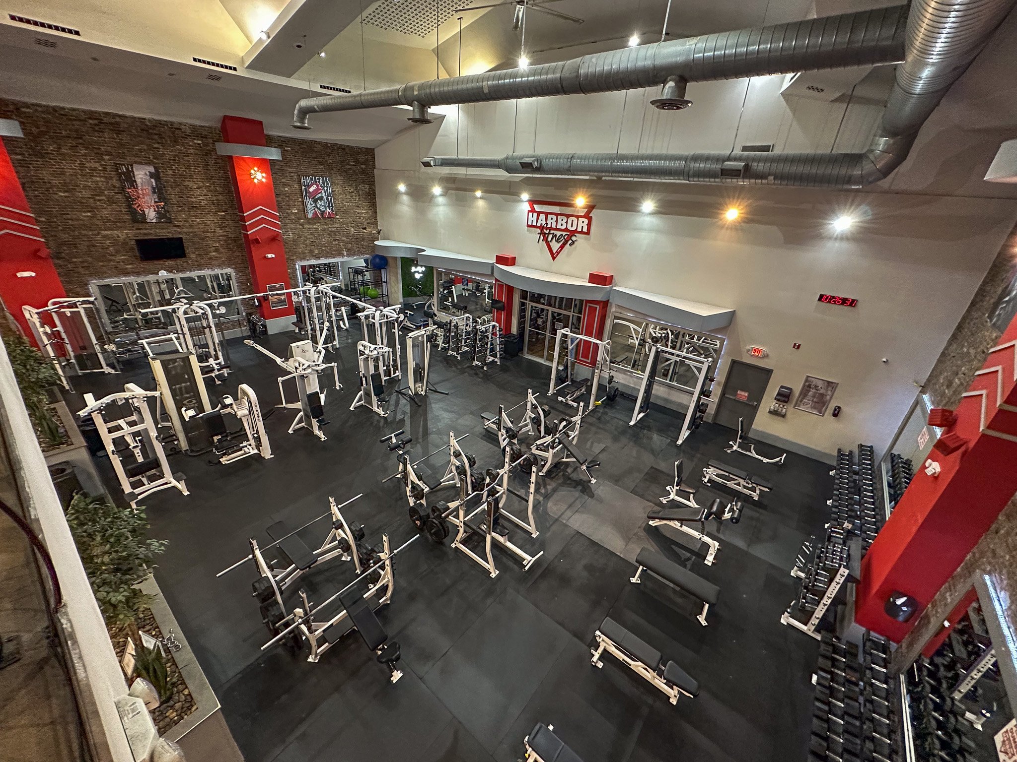 HARBOR FITNESS 92 VIEW FROM MEZZANINE