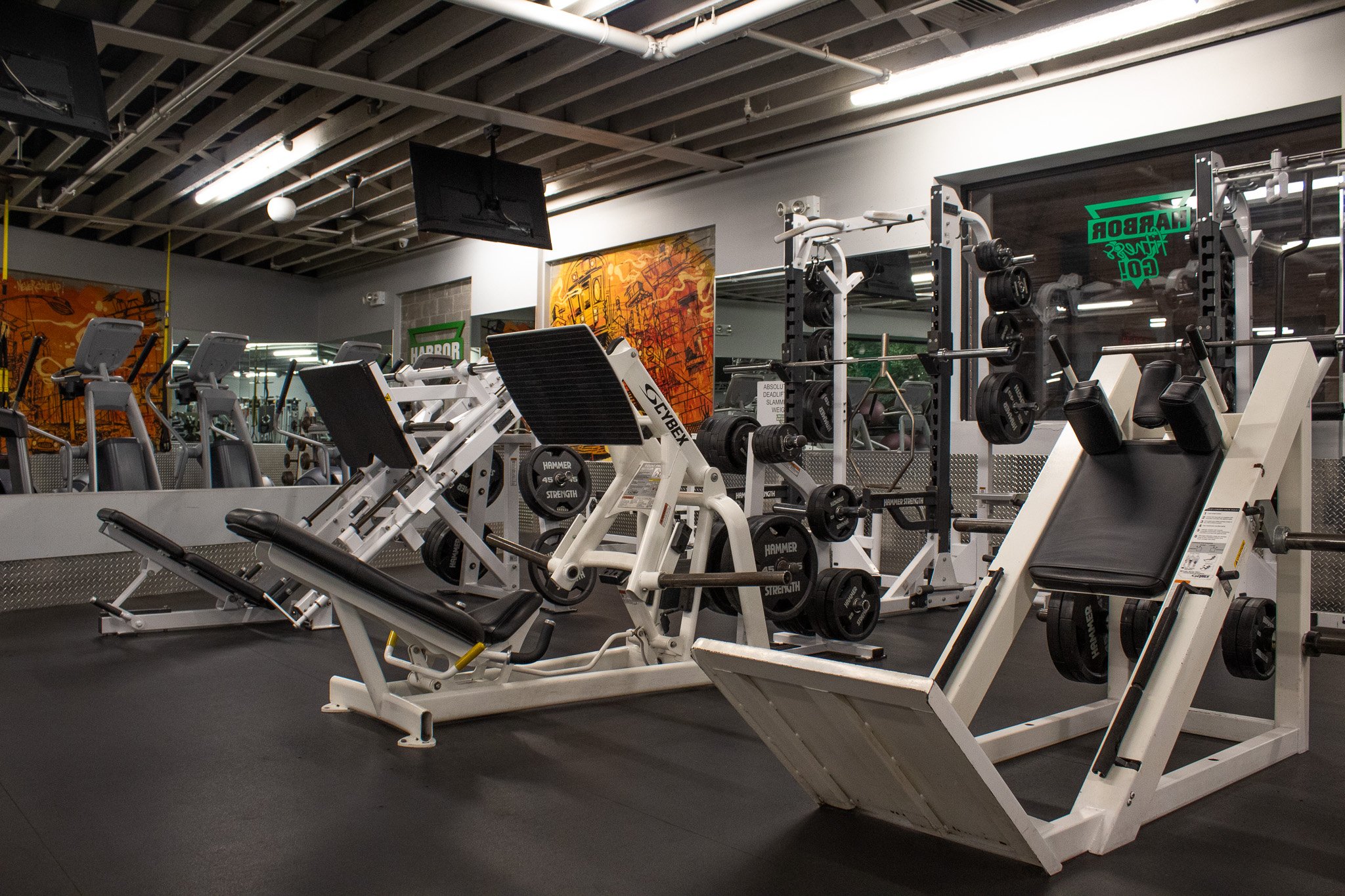 GO! Bay Ridge at 87th Plate Loaded Lower Body