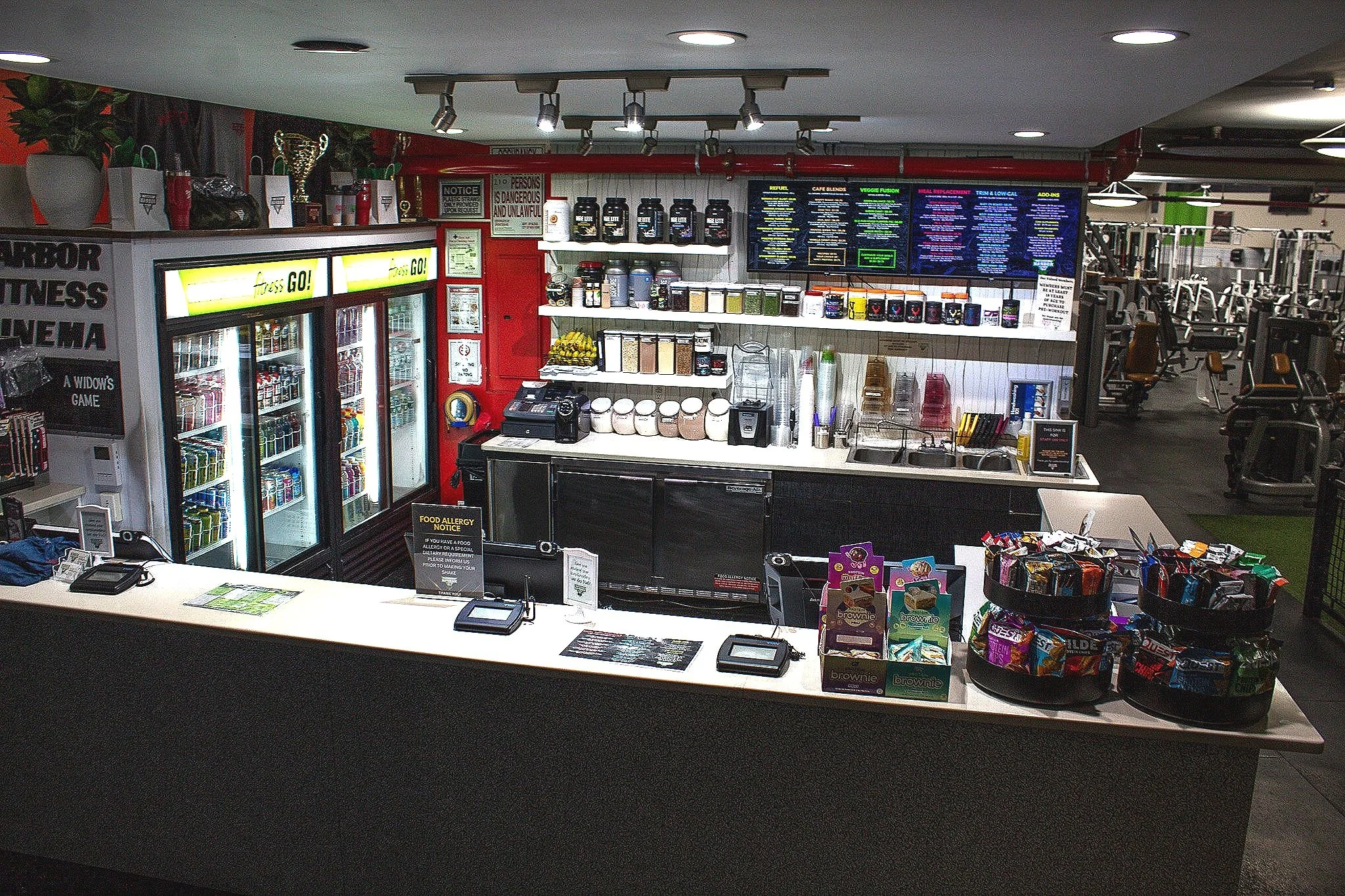 GO! MARINE PARK FRONT DESK