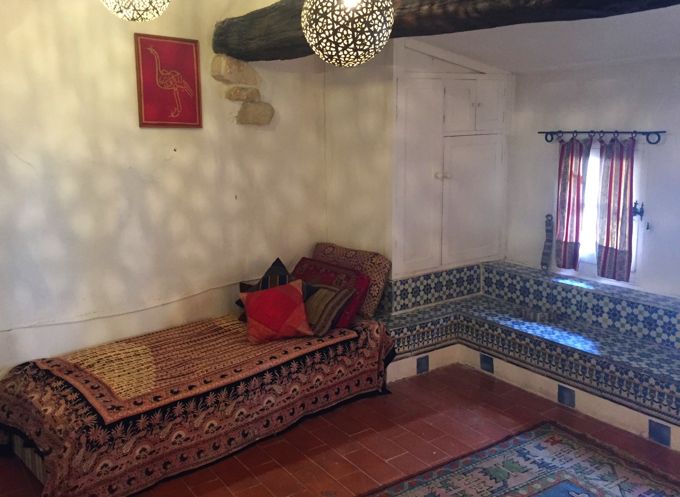 Maroc Tile Room Bed 2