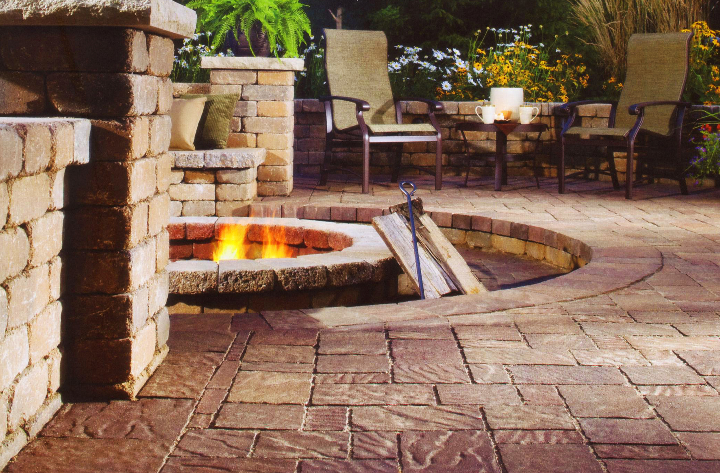 Firepit 2 11x17 @300  copy.jpg