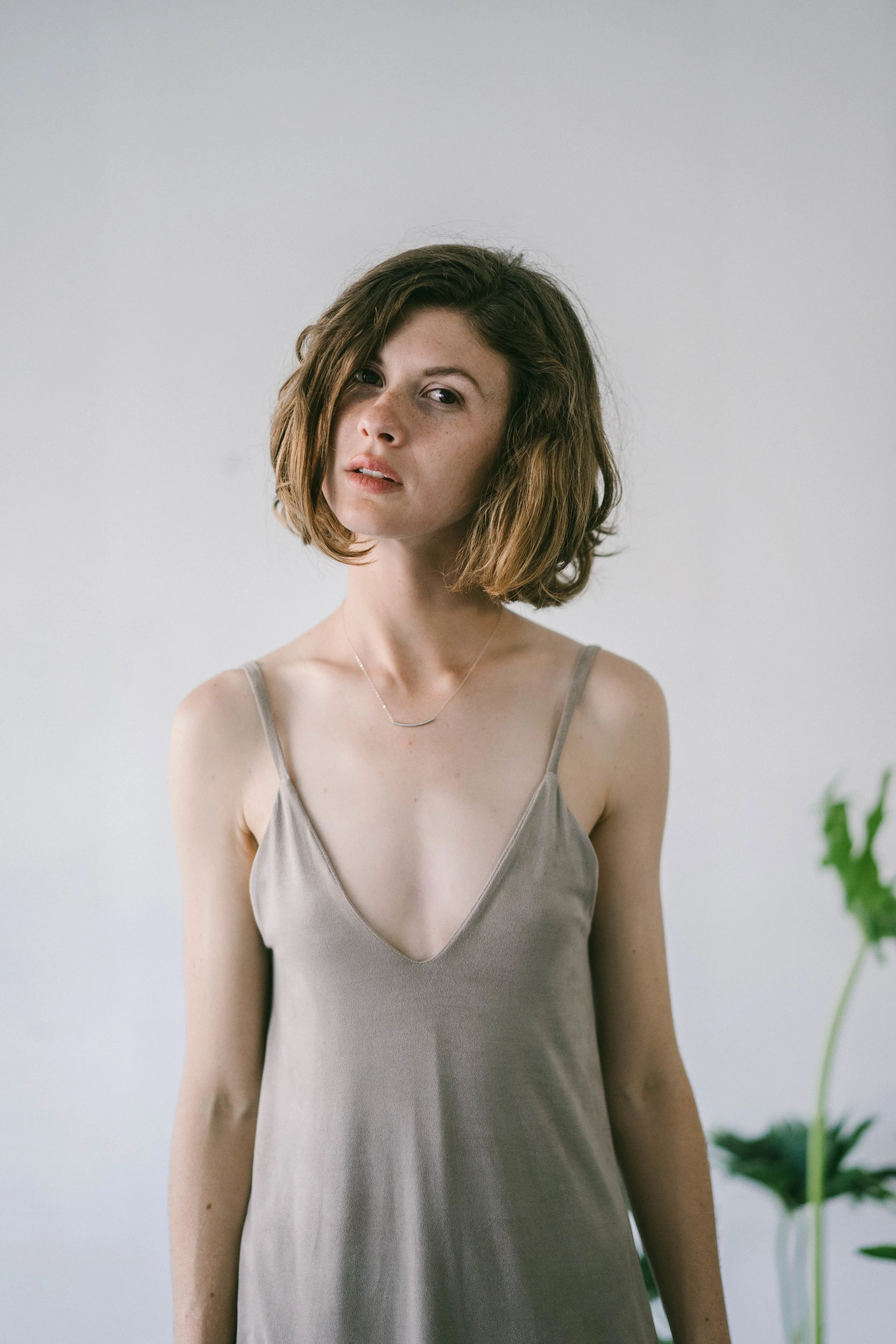 lowbackdress2.jpg