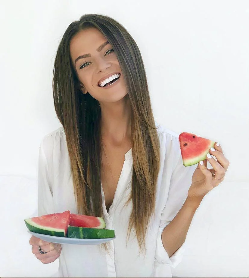 Episode 130 Youtuber Healthy Emmie Shares Her Plant-Based Journey And Shopping List! episode artwork