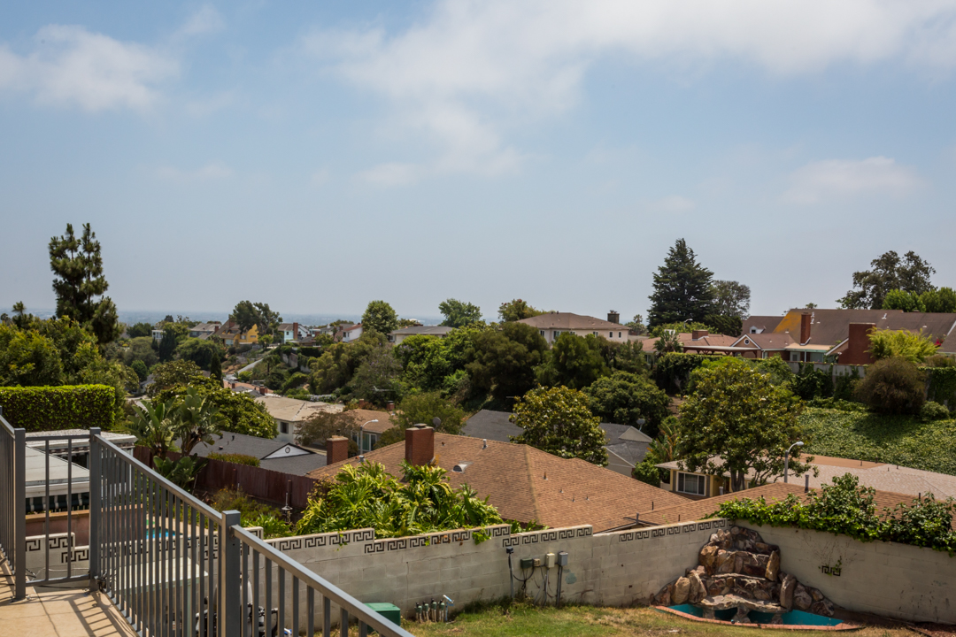 4174 Mount Vernon Dr-9.jpg