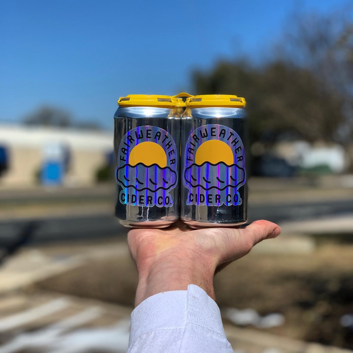 💦 FREE WATER 💦 

We have 4 packs of purified water that are completely free as long as you have a mask. 

Huge shout out to our friends and neighbors @hopsquadbrewing that have been dedicating their system to boil and purify water as many other bre