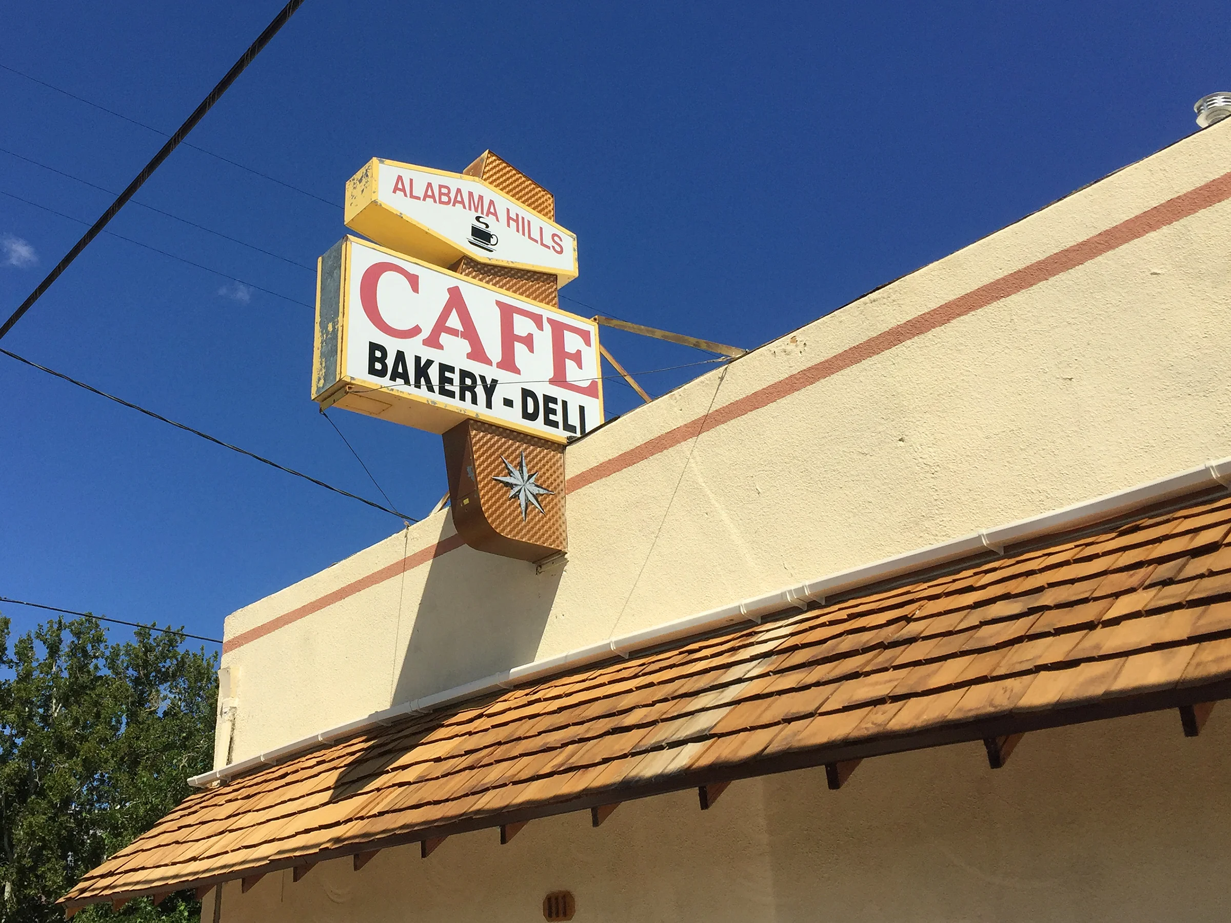 trailname-backstroke-alabama cafe-_9998.jpg
