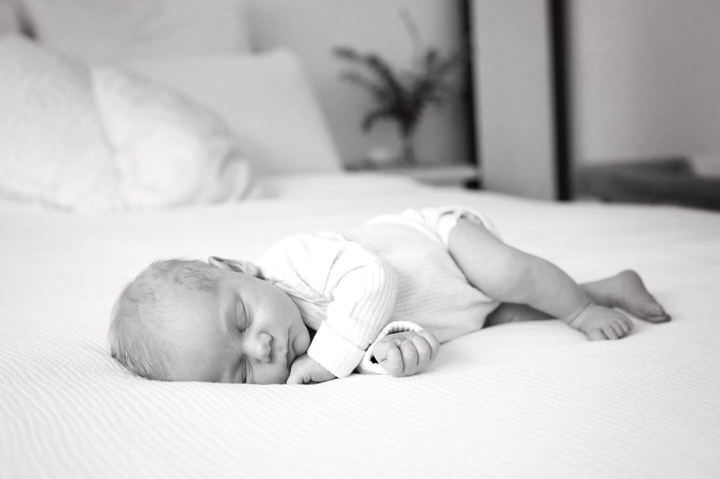Sweet sweet sleepy baby

#newbornohotography #ocnewbornphotographer #staceystillphotography