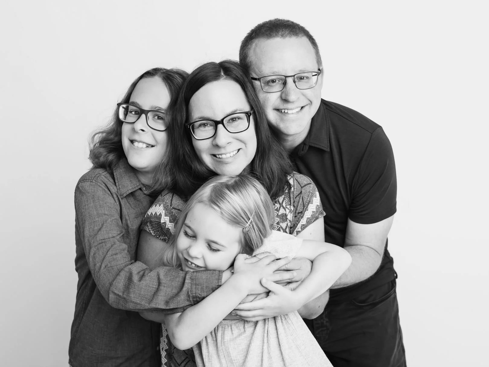 It&rsquo;s funny, when I first opened my studio, I didn&rsquo;t think family sessions were going to be something I offered. 
I don&rsquo;t know, I guess I thought it would be an extension of what I do with schools&hellip; primarily photographing kidd