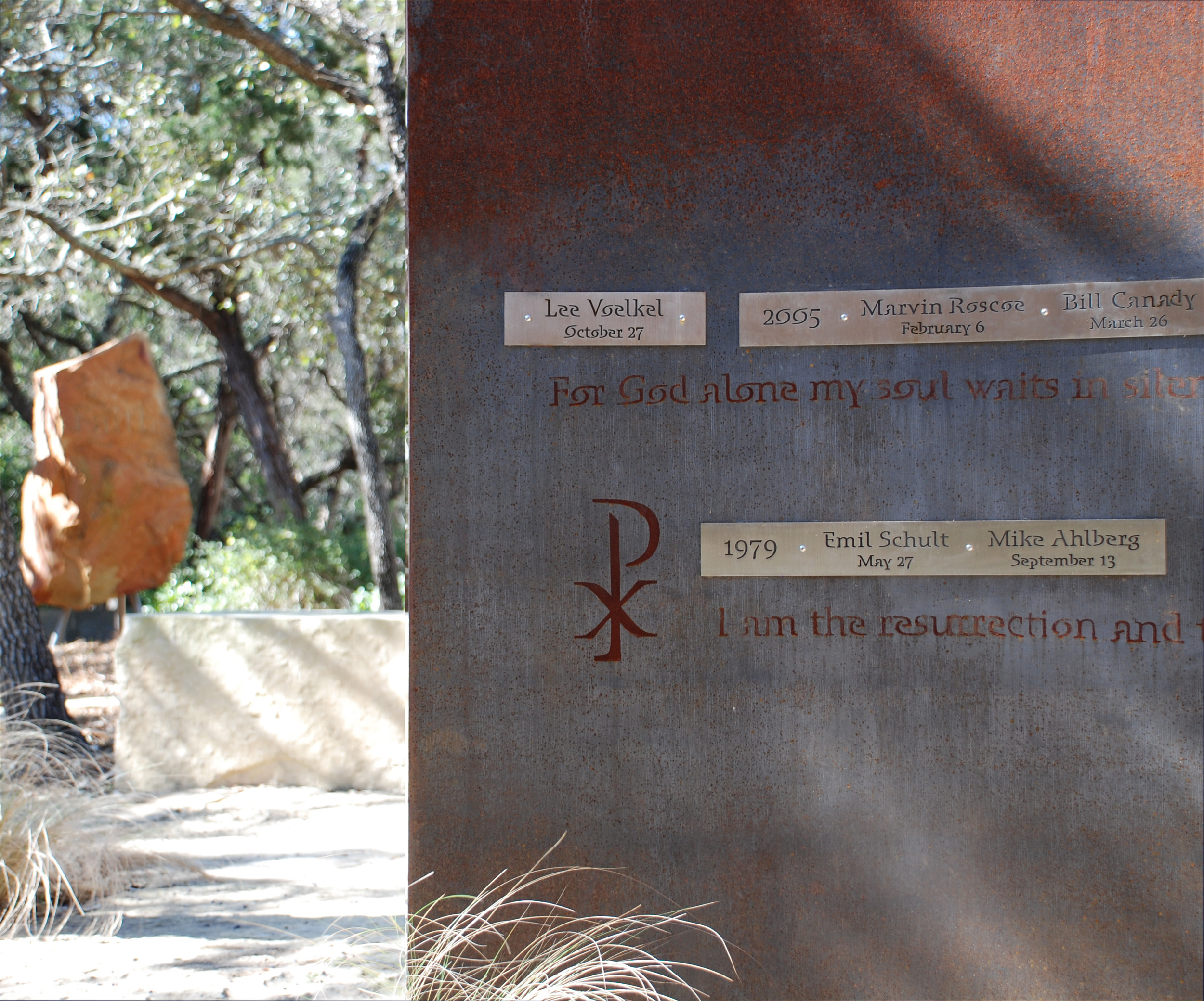 SOTH MEMORIAL GARDEN VESSEL WALL.jpg