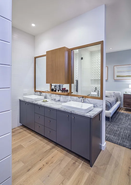 BridlePathResidence 3-19©Peter Tata#9514 Master Bath Vanity.jpg