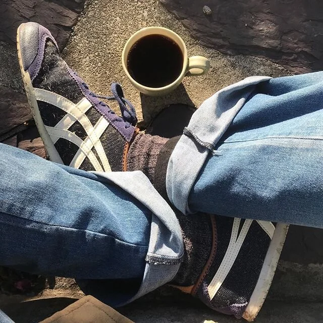 Blue jeans #bluejeans #denim #photography #coffee #art #courtyard #filtercoffee #sublime