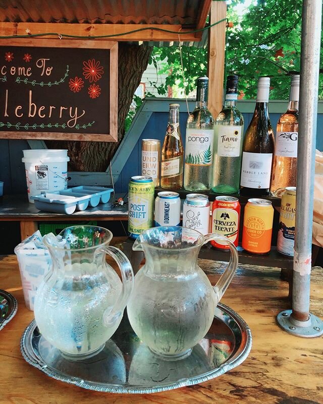 It&rsquo;s officially summer and boy it&rsquo;s a hot one. We&rsquo;ve got the goods to hydrate ya 7 DAYS A WEEK. Yes, we are open 7 days a week from here on out. Updated hours in bio ☀️
.
.
.
.
#huckleberrynewpaltz #newpaltz #hudsonvalley #upstate #