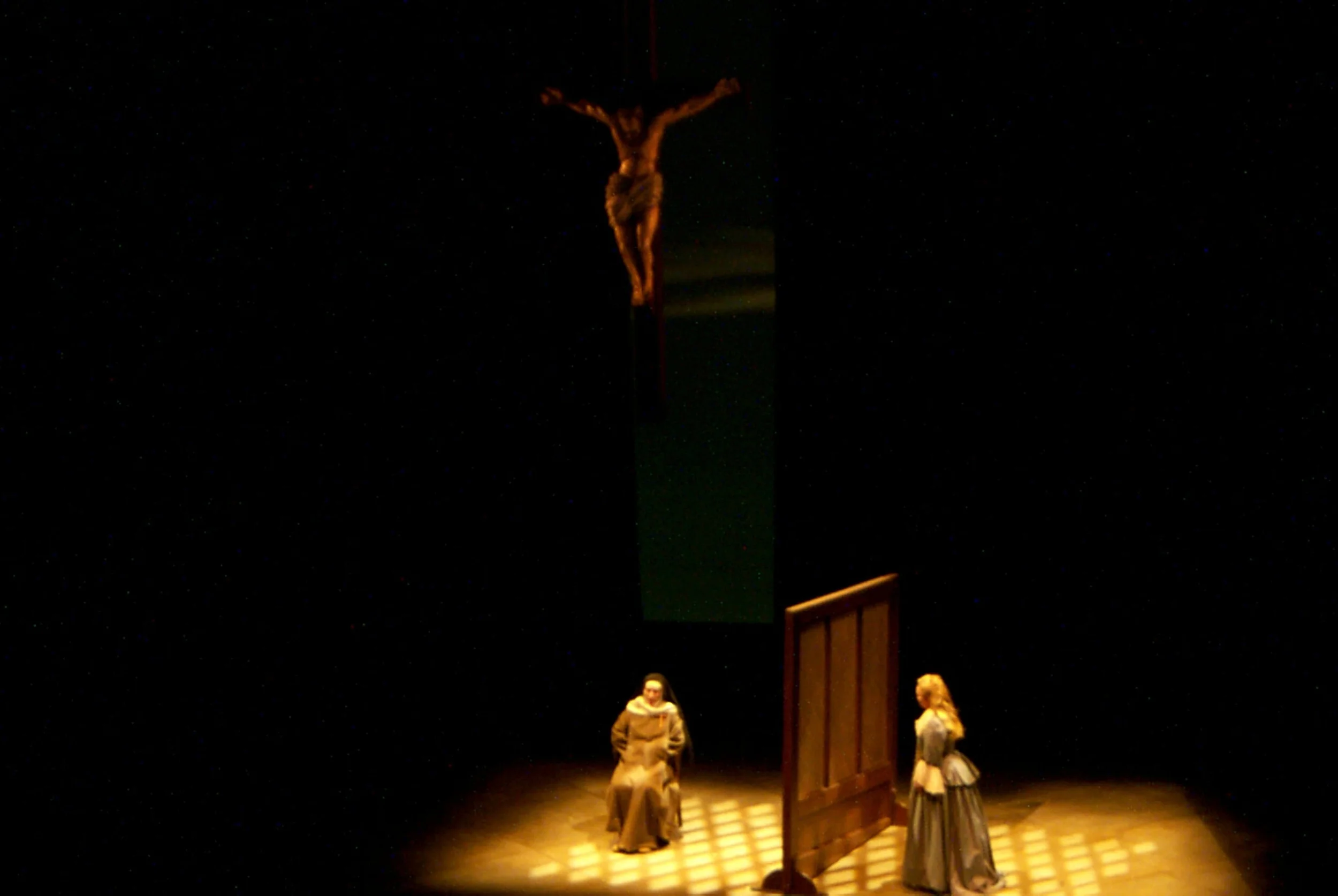 DIALOGUES OF THE CARMELITES Set Design