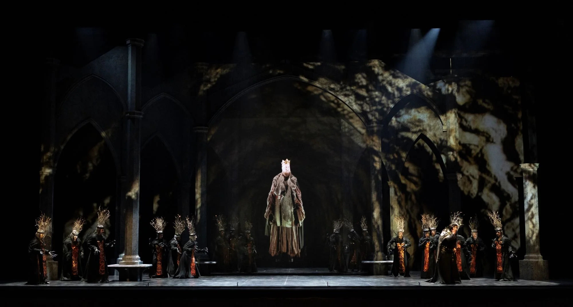 MacBeth Set, Lighting and Projection Design