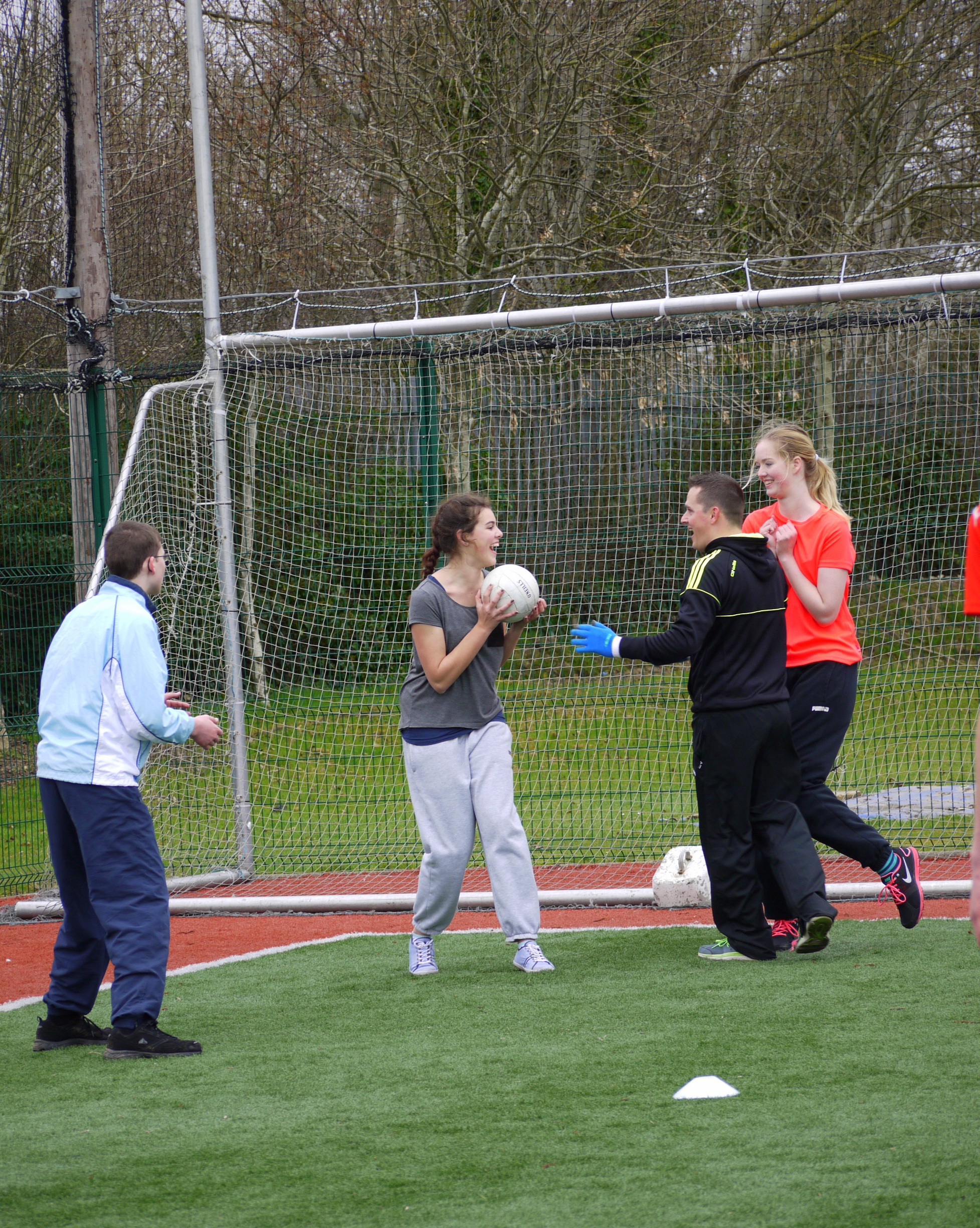 Clash Gaelic Games Neil with students.JPG