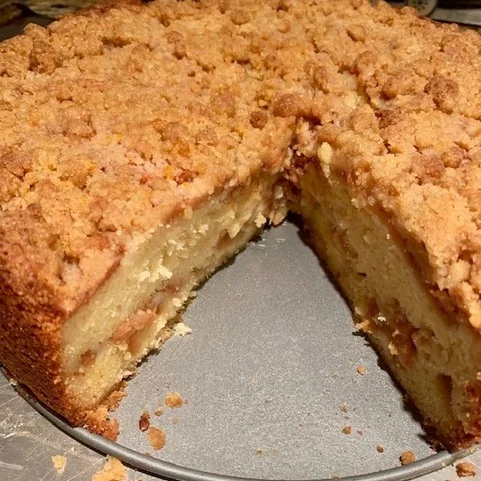 You can take it off the springform bottom by slipping spatulas underneath it when it’s cool.