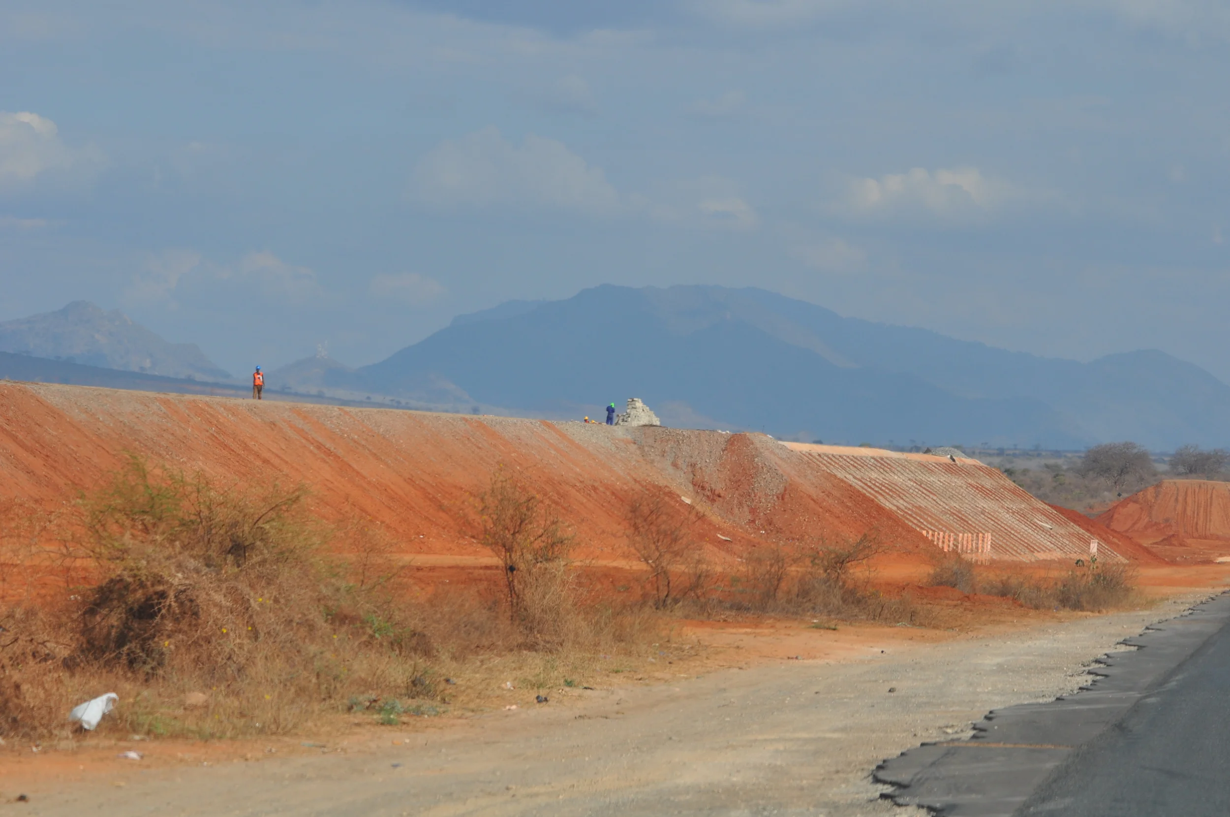 Dam for SGR.JPG