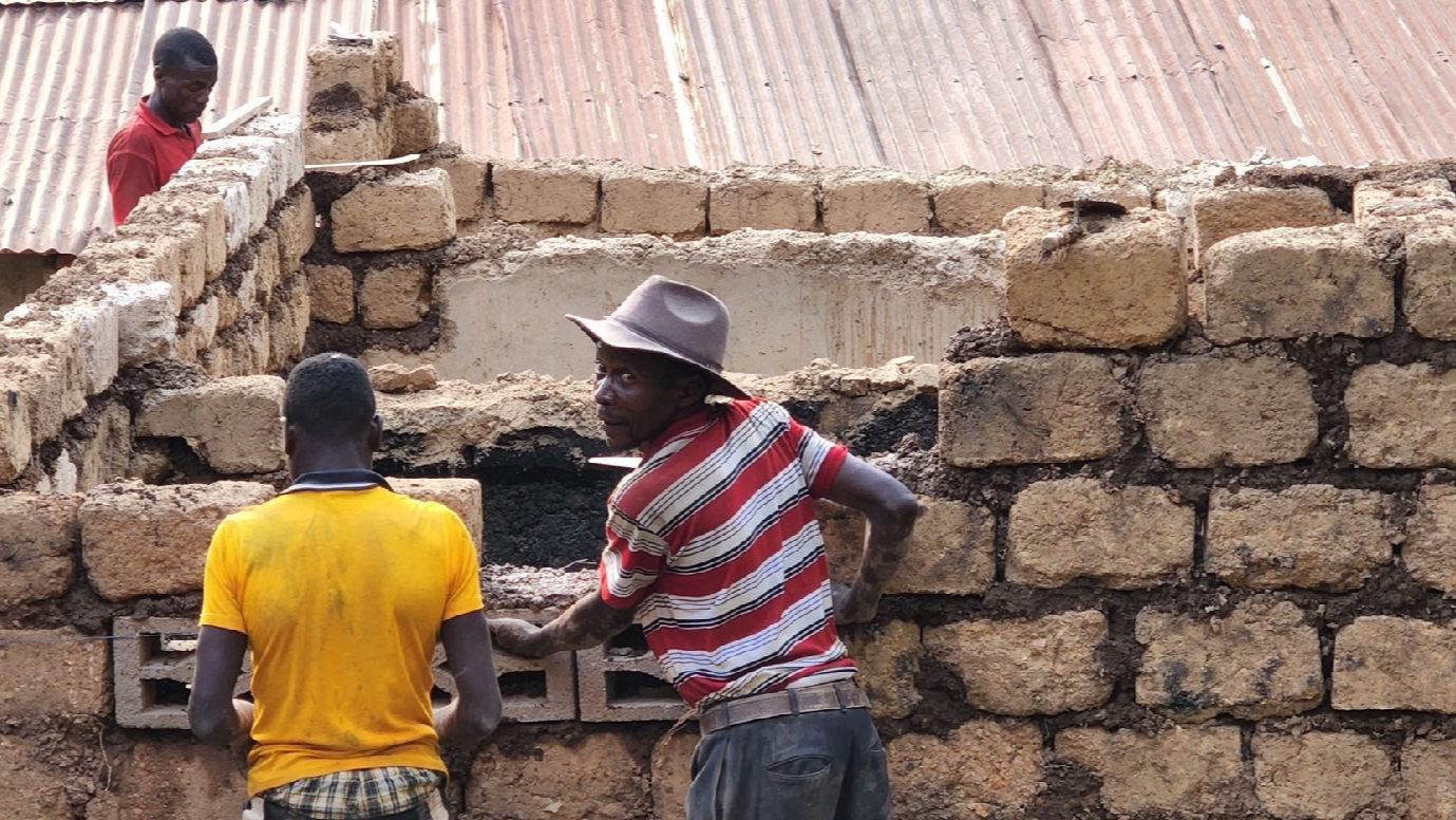 Cert_20H_20Building_2050.png