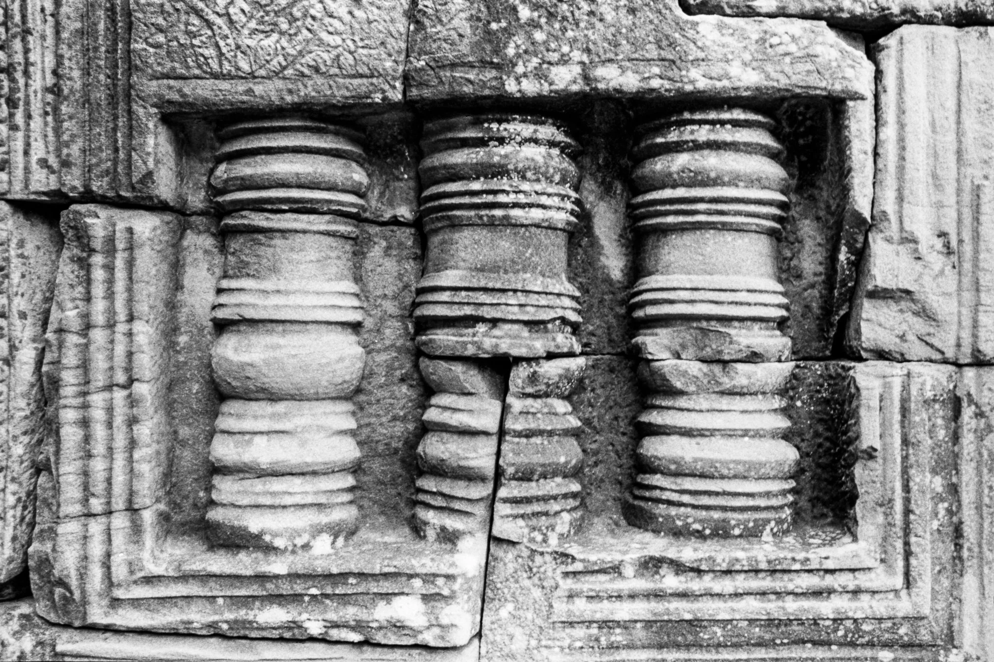 Ankor Wat, Siem Reap, Cambodia 2001-23.jpg