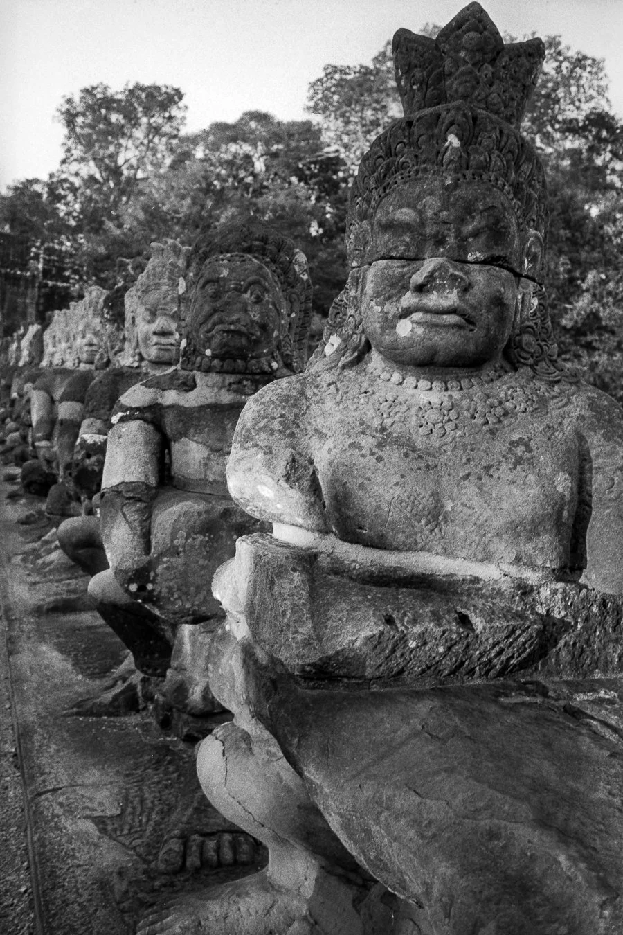 Ankor Wat, Siem Reap, Cambodia 2001-42.jpg