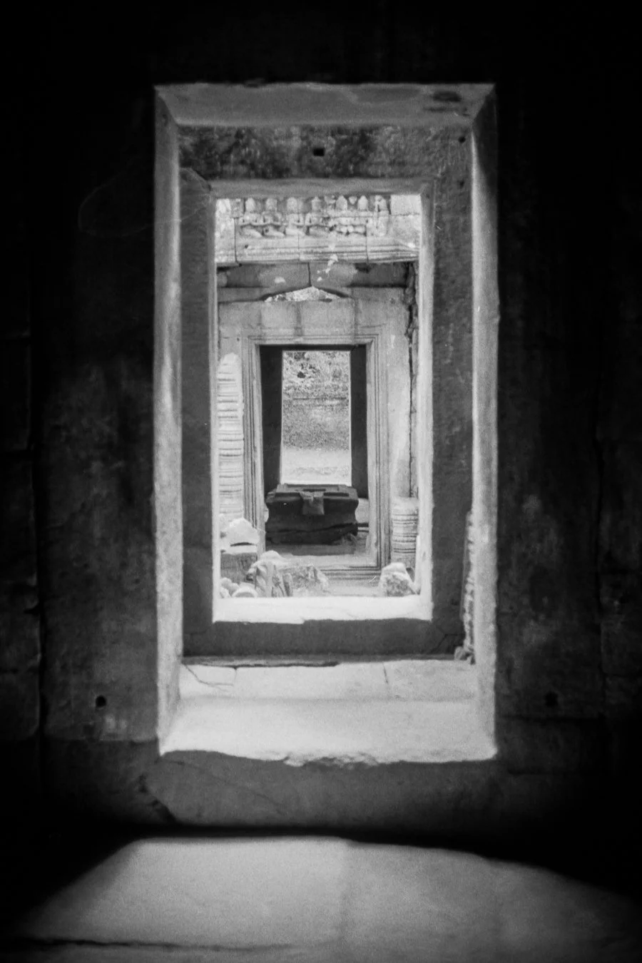 Ankor Wat, Siem Reap, Cambodia 2001-50.jpg