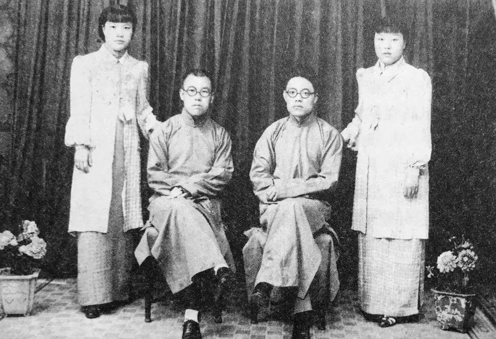 Shan Tianfang’s parents, teacher, and his teacher’s wife - 《言归正传——单田芳说单田芳》